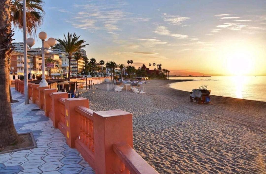 Benalbeach Casa KITO Dreams 1ª Línea Playa Benalmadena Bagian luar foto